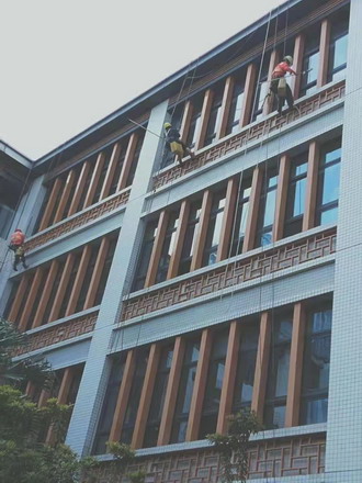 醫院外墻清洗
